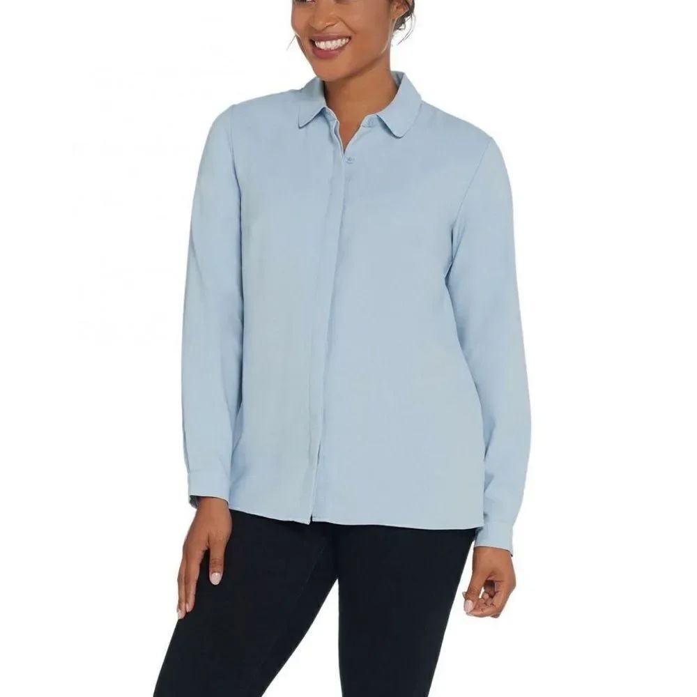 Elizabeth & Clarke Stain-Repellent Button Front Collared Top